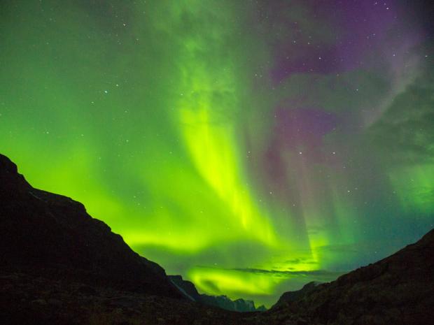 While camping in the valley, I had my most active aurora display of the trip.